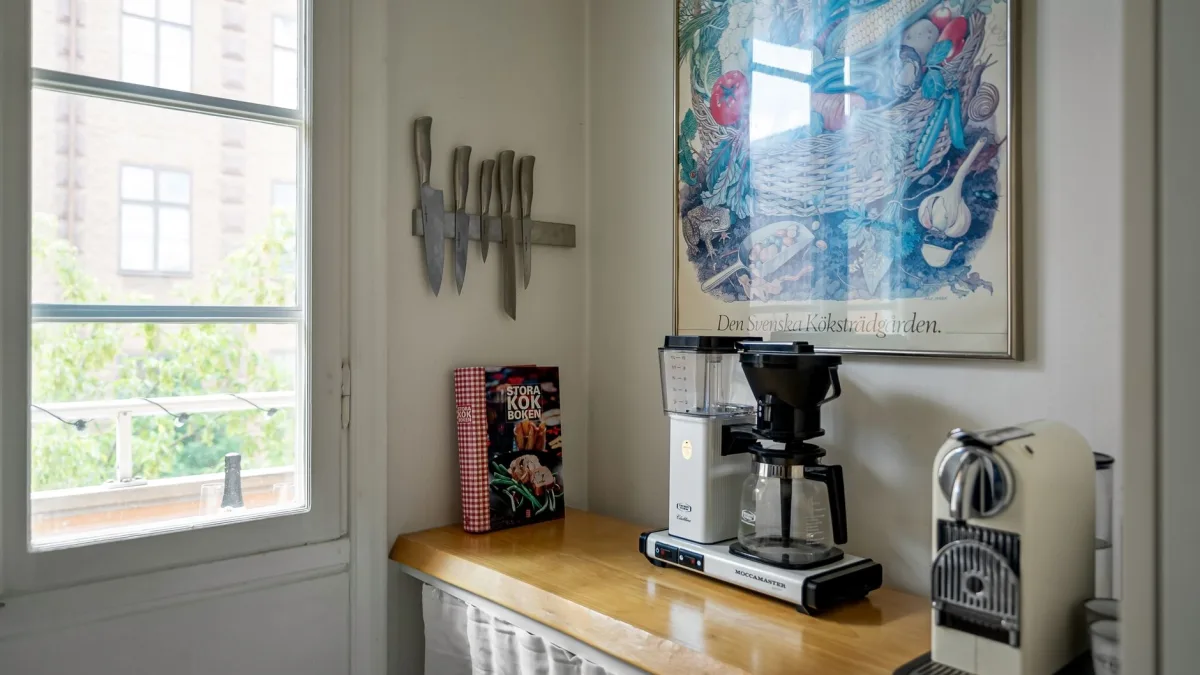 Choosing an Ice Maker for a Small Apartment
