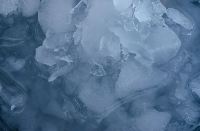 Countertop Ice Maker Upkeep in Hard Water Areas
