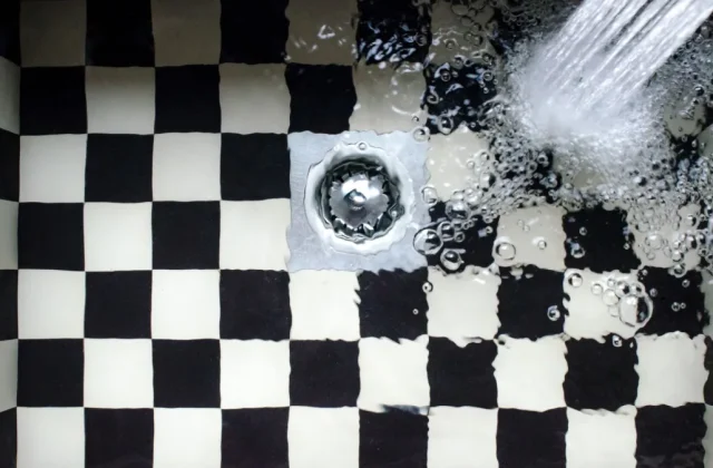 How to Drain an Ice Maker Completely