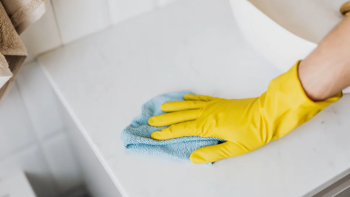 How to Clean an Ice Maker: Full Step-by-Step