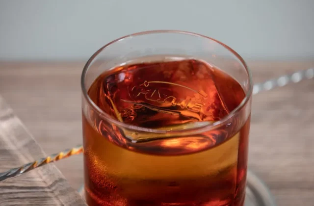 Best Ice for Cocktails at Home