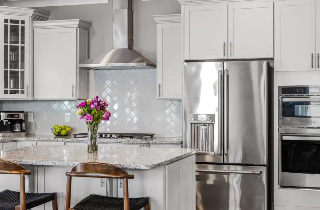 Ice Maker Cleaning Schedule: Weekly to Yearly