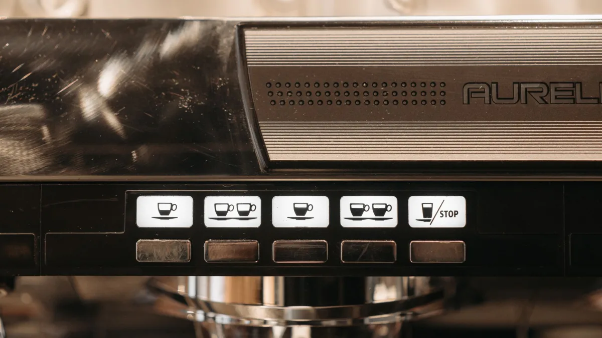 Self-Cleaning Countertop Ice Makers, What It Does